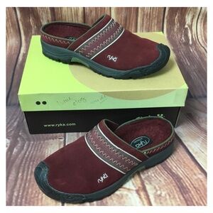 RYKA Trek Banded Burgundy Wine Shoes